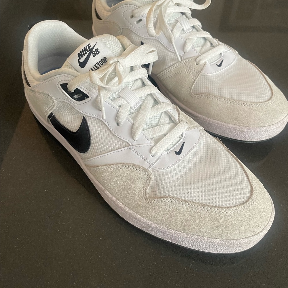 Nike SB White and Black Sneakers